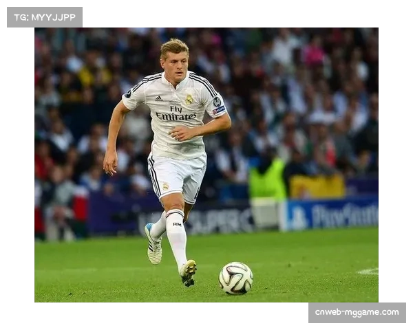 拜仁小将伦纳特卡尔入选欧冠周最佳阵容展现惊艳表现 拜仁小将伦纳特卡尔入选欧冠周最佳阵容展现惊艳表现