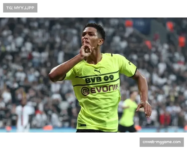 曼联曼城等豪门关注维尼修斯合同未来动向