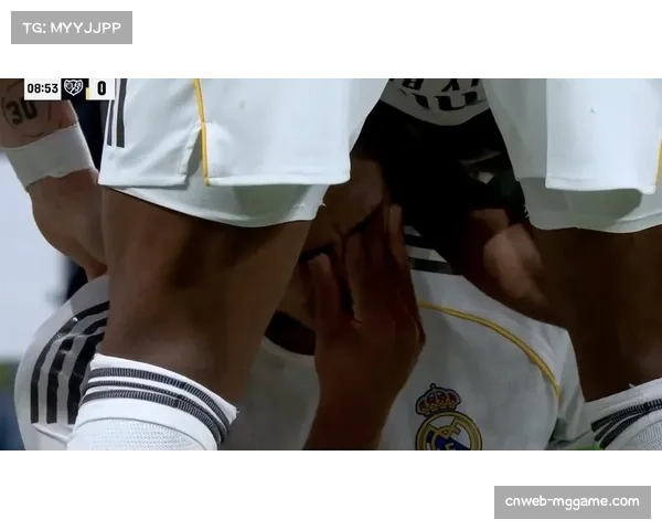 关键瞬间:贝林厄姆主罚任意球击中横梁,皇马错失领先良机 关键瞬间:贝林厄姆主罚任意球击中横梁,皇马错失领先良机